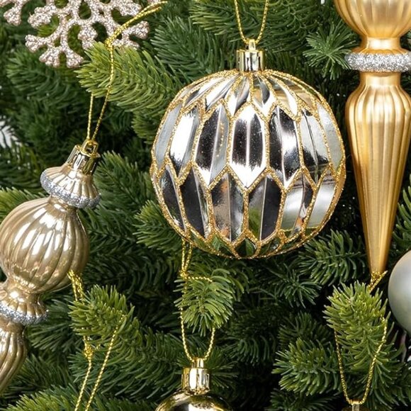 Christmas Tree Shatterproof Gold & Silver 92 Piece Ornament Decoration Set - Picture 6 of 6